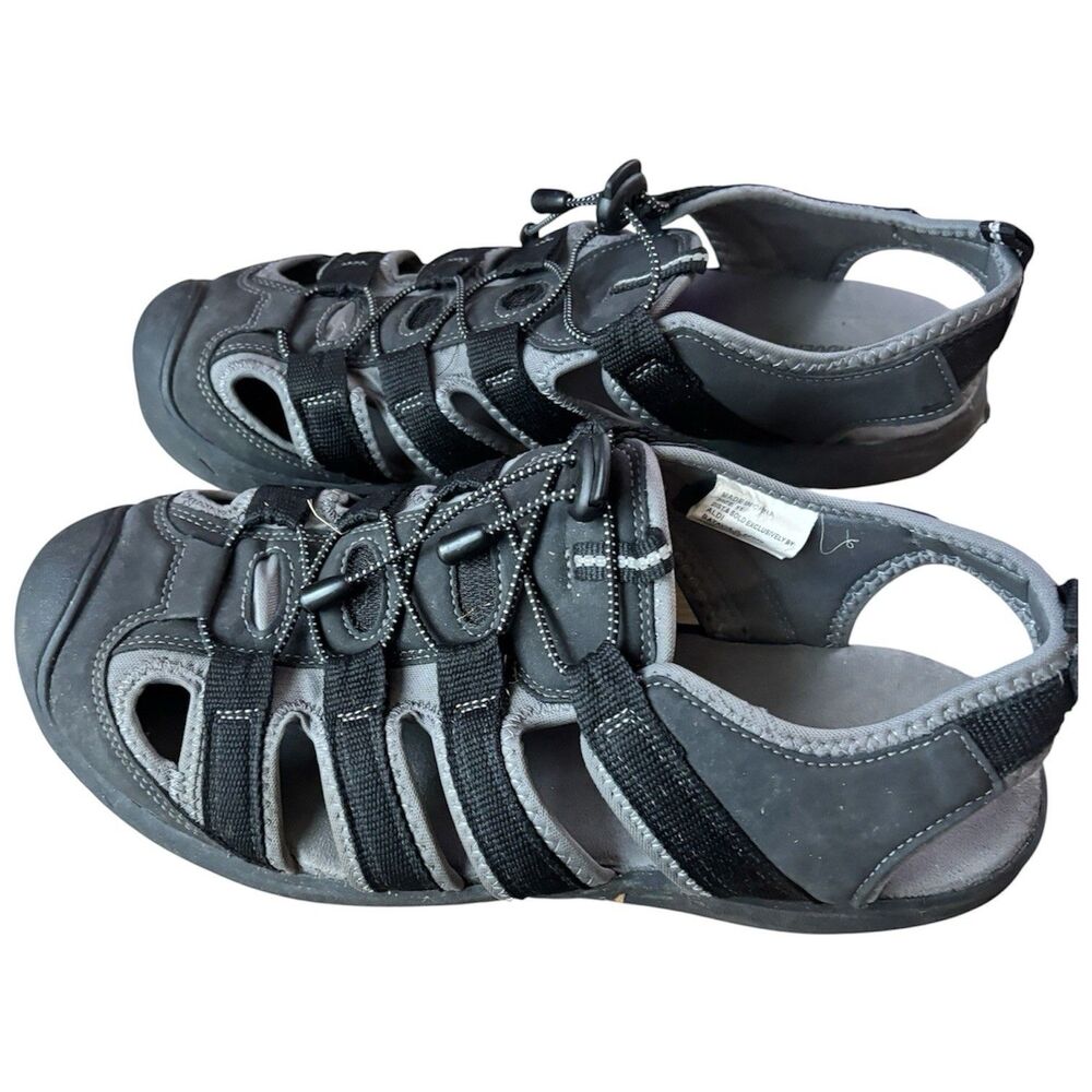 Adventuridge Mens Size 11 Black Grey Closed Toe Outdoor Hiking Water Sandals